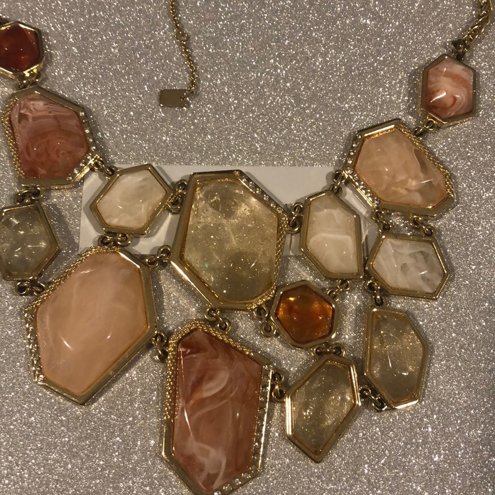 Beautiful multi color stone necklace 💎💎💎